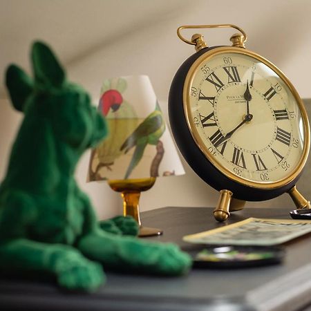 Stylish One Bedroom Cotswold Coach House テットベリー エクステリア 写真